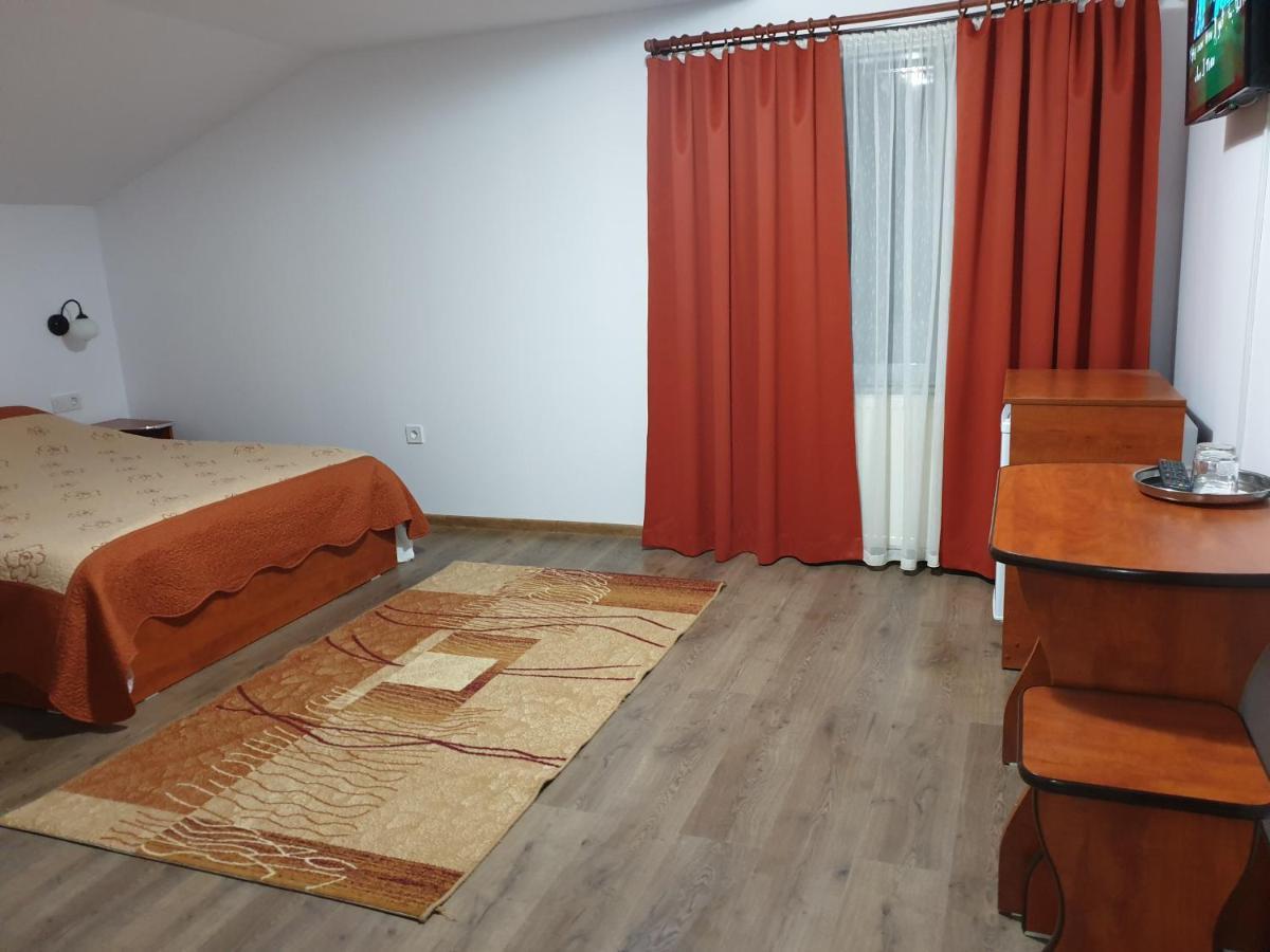 Pensiunea Antonia Vatra Dornei Esterno foto